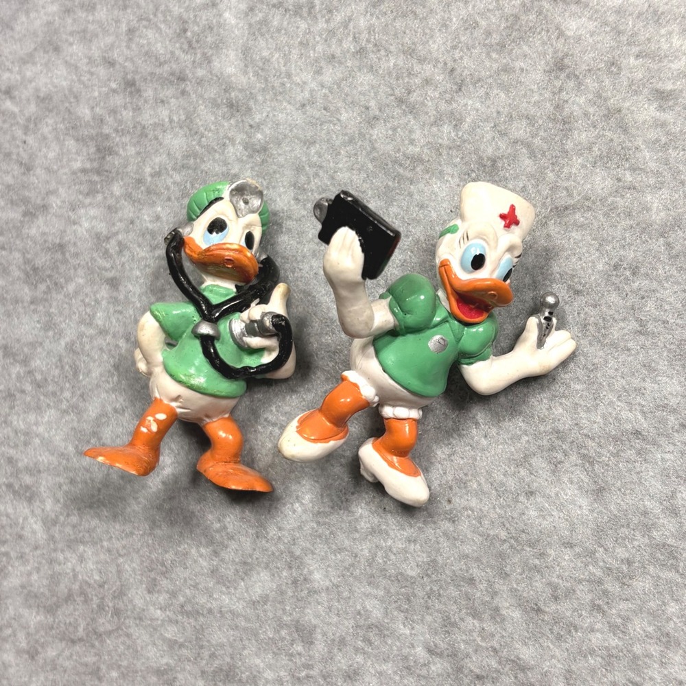 Vintage Disney Donald Duck Doctor Daisy Duck Nurse PVC Figurines Set 2.5 Inch